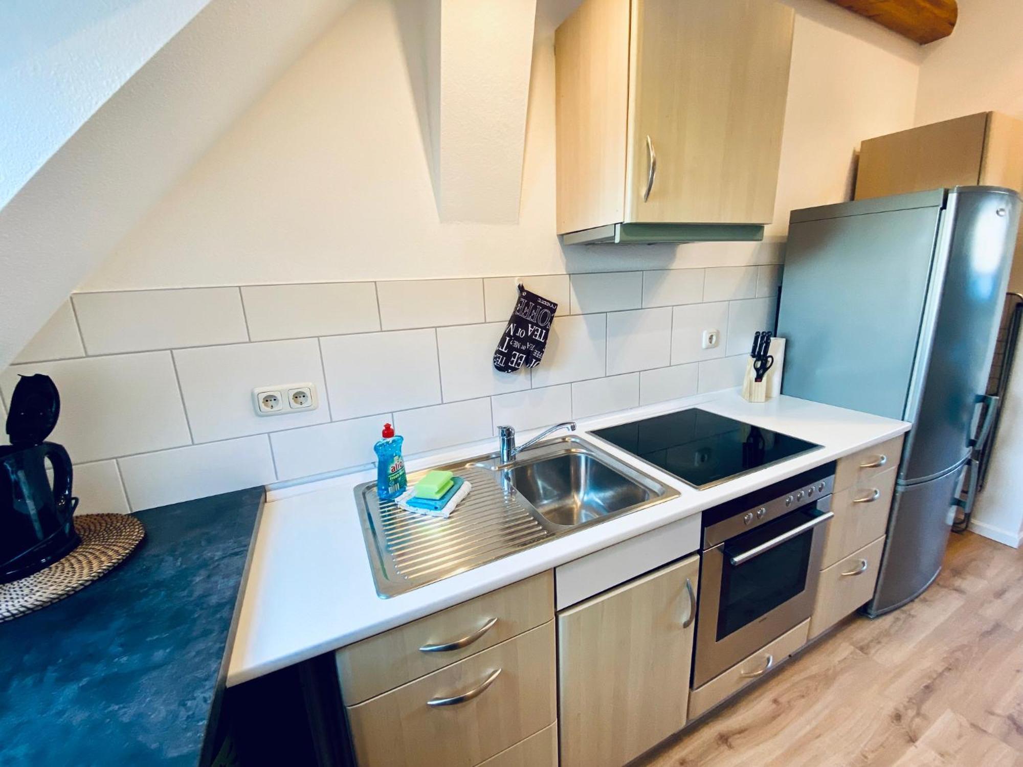 Apartment Schleusentor - Ferienwohnung Maisonette Rostock Esterno foto
